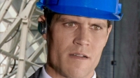 Matt-Rippy-in-Ultimate-Force-crane-operator