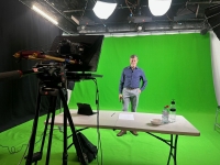 Matt Rippy on green screen