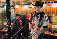 HALLOWEEN AT MAD SQUIRREL